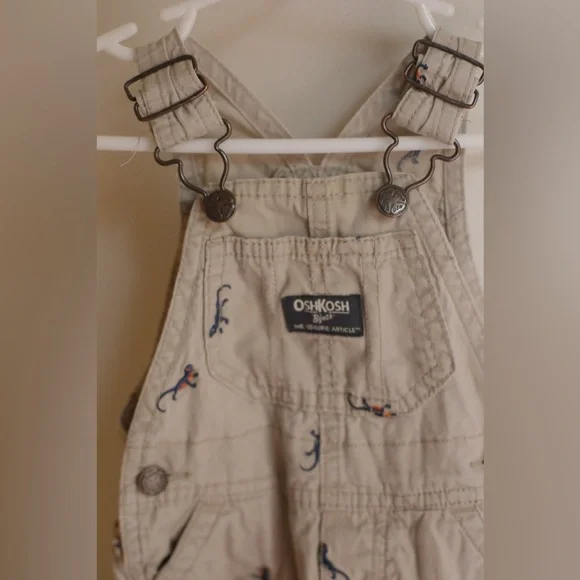 OshKosh B'gosh Light Tan Kids Overalls with Fun Stitching 3m - Picture 2 of 6